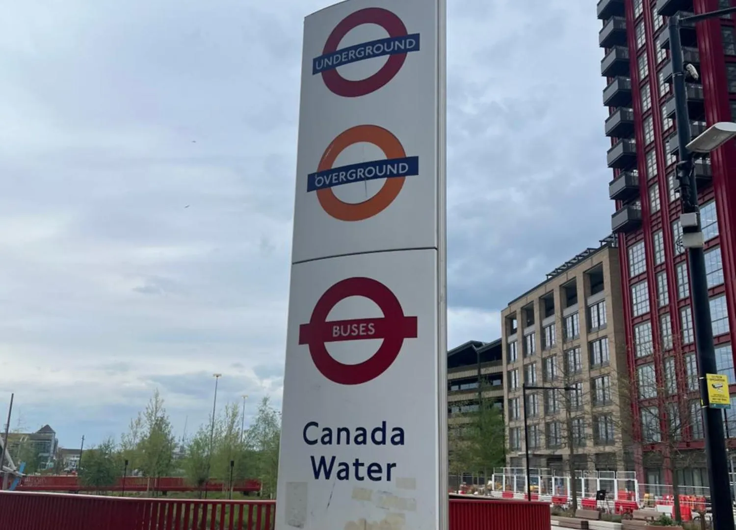 Cosy Double Room In Canada Water London Homestay